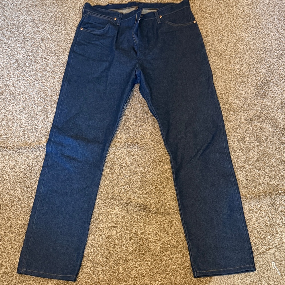 Wrangler Men's Deep Indigo Straight Jeans